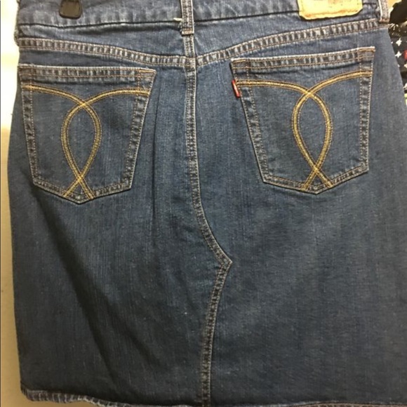 Vintage Levi’s Jean Skirt - Picture 3 of 4